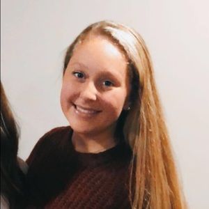 Meet your Posher, Karina